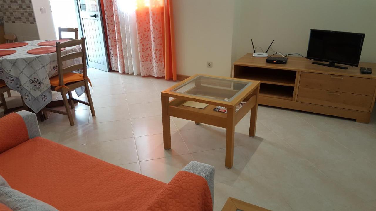 Private Apartament Celestina & Carlos Mindelo Exterior foto